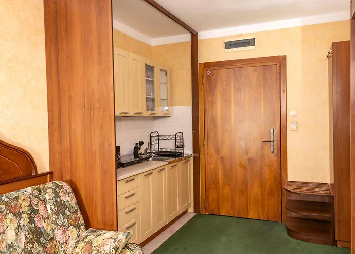 Black Pearl Apartman *